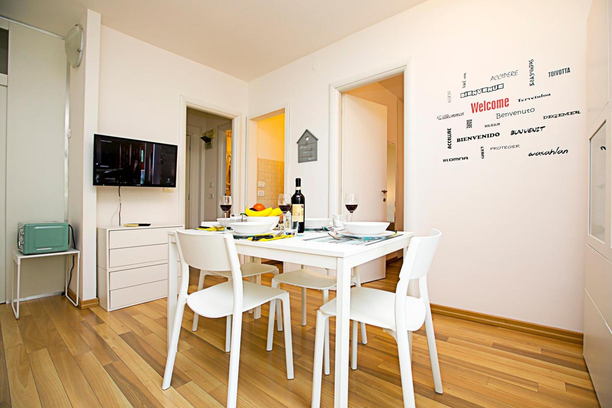 Riva Lago E Spiaggia Apartment 2 - Happy Rentals 外观 照片