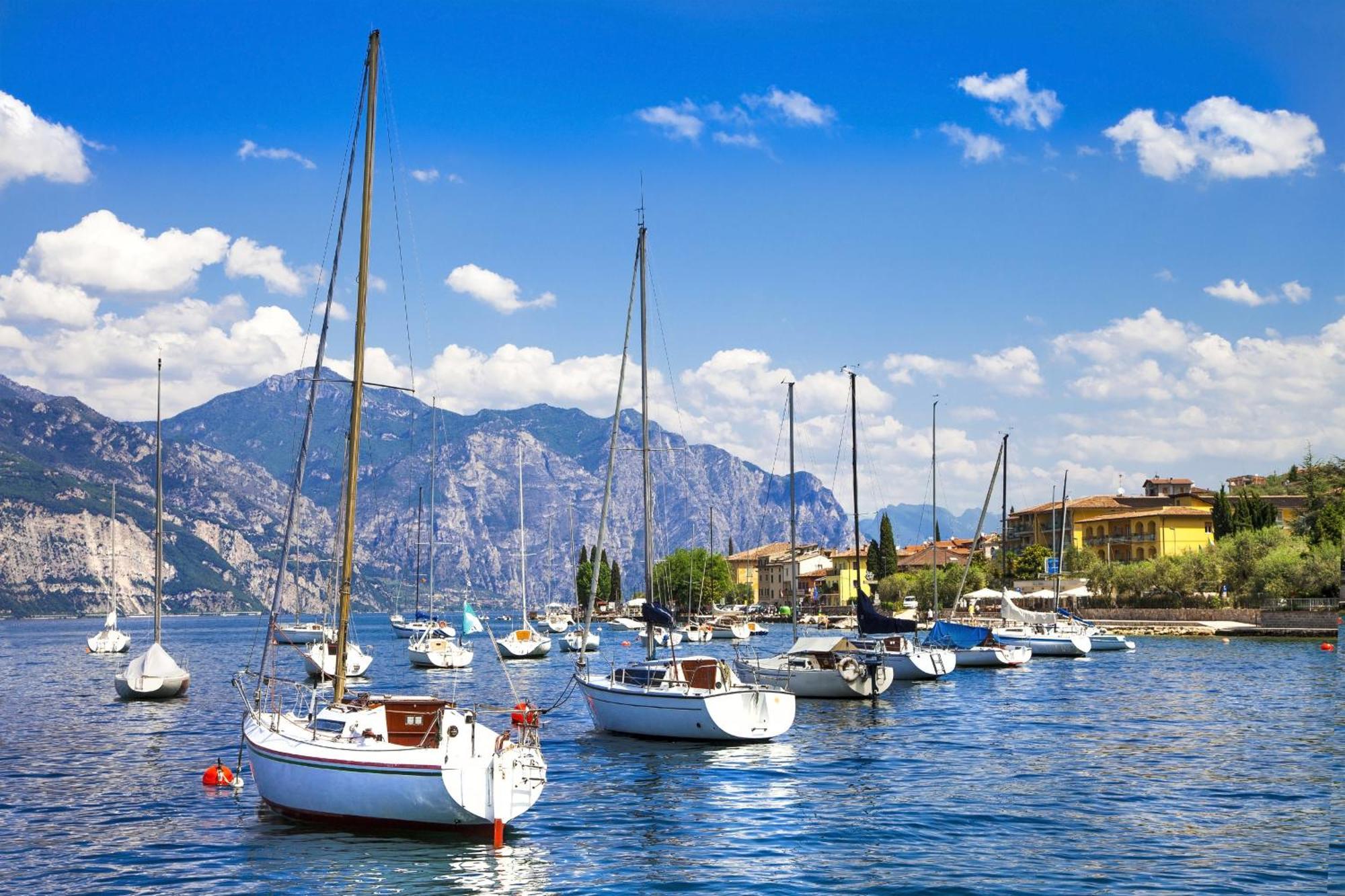 Riva Lago E Spiaggia Apartment 2 - Happy Rentals 外观 照片